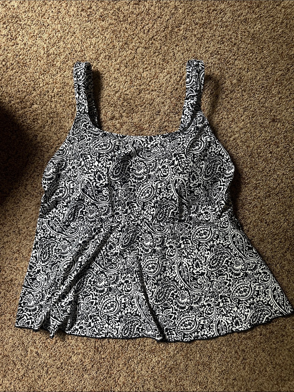 Black & White Paisley Bathing Suit Top - Women